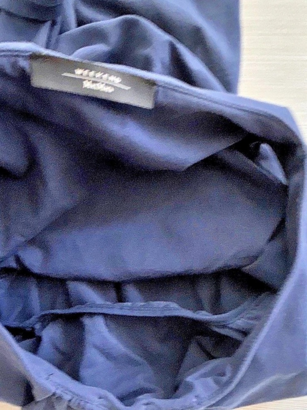 Weekend Max Mara Blue Sleeveless cotton blouse w/built in shelf bra, Medium - Picture 3 of 3